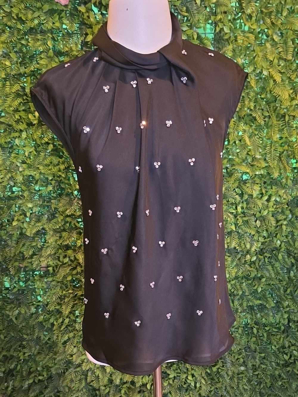 MICHAEL Michael Kors Black Sleeveless Mock-Neck Embellished Blouse